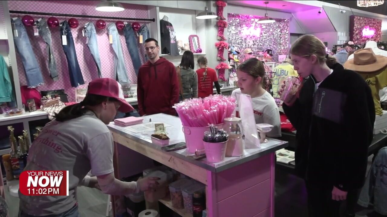 Shoppers flock to downtown Wapakoneta for spring open house